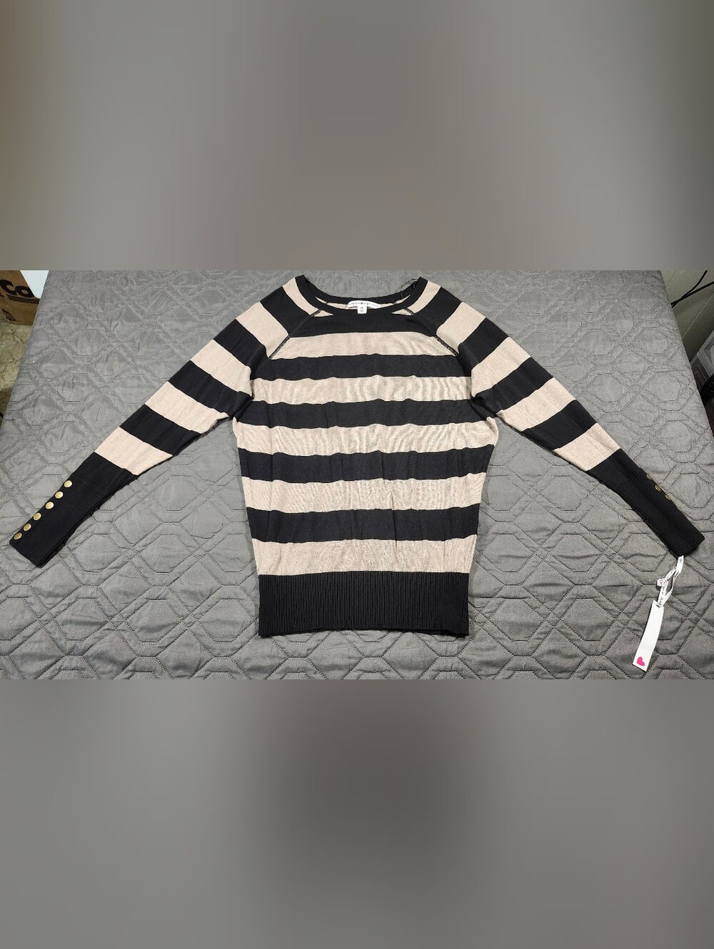 Wearing Your Heart on Your Sleeve horizontal knit stripes raglan sleeves top siz